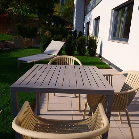 Felsenegg Воллан