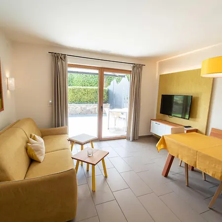 Апартаменты Felsenegg Воллан