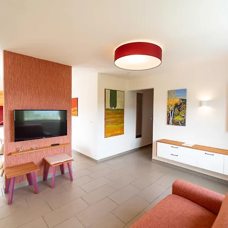 Felsenegg Апартаменты *